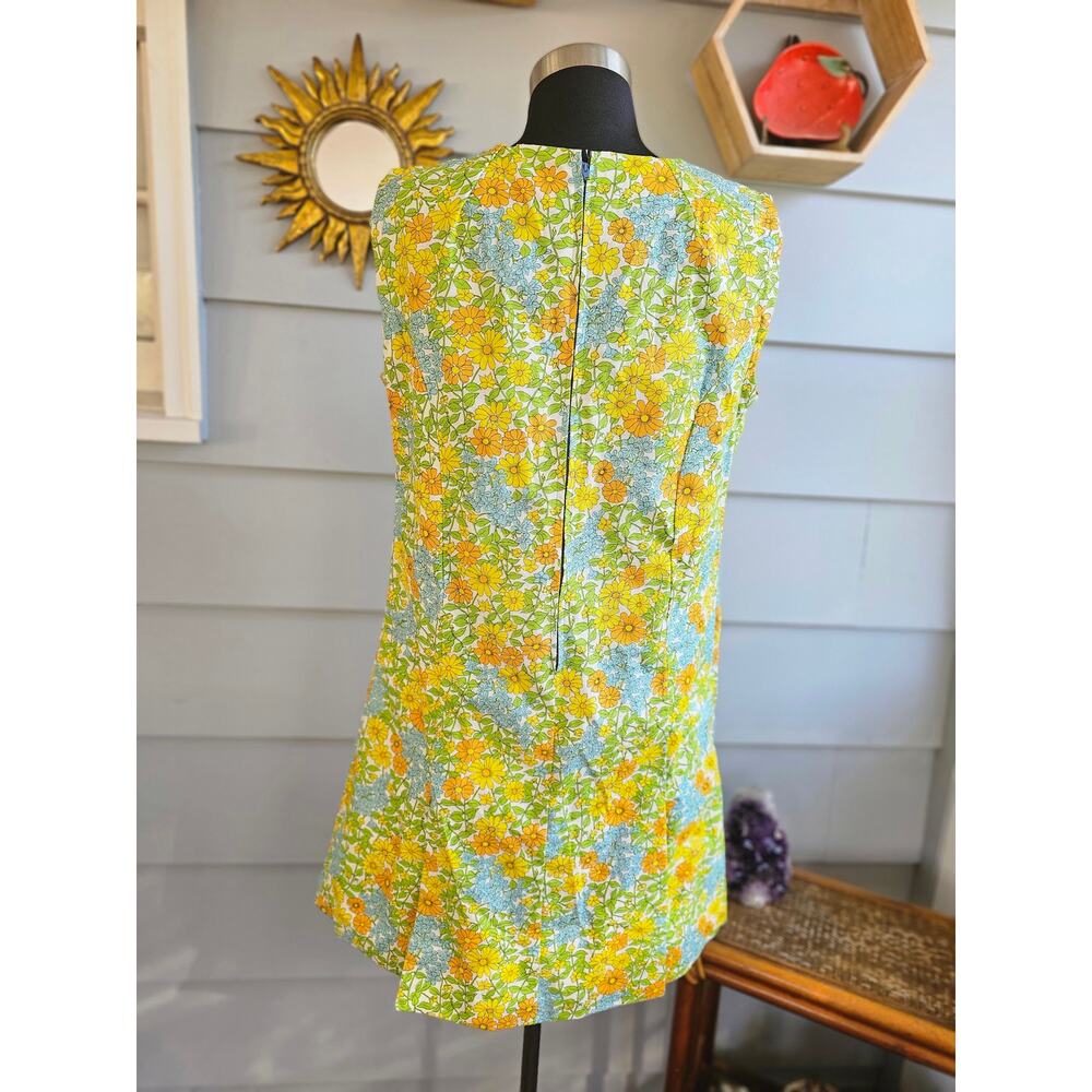 Psychedelic & Groovy 70's Mod Floral Playsuit/Jum… - image 5